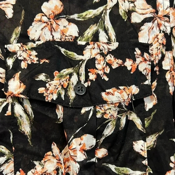 Lauren Ralph Lauren Courtenay black with pink floral design top size small - Picture 5 of 10
